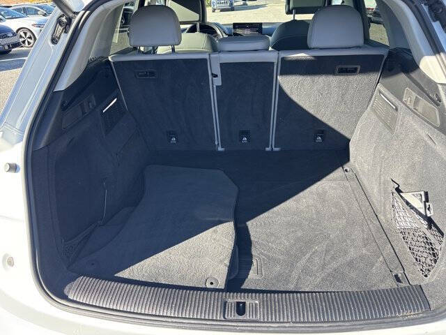 2022 Audi Q5 quattro S line Prem Plus 45 TFSI