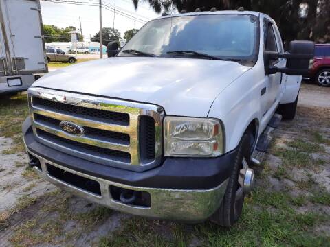 2001 Ford F-350 Super Duty for sale at Autos by Tom in Largo FL