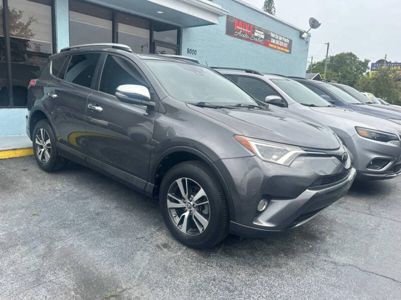 2018 Toyota RAV4 XLE's photo