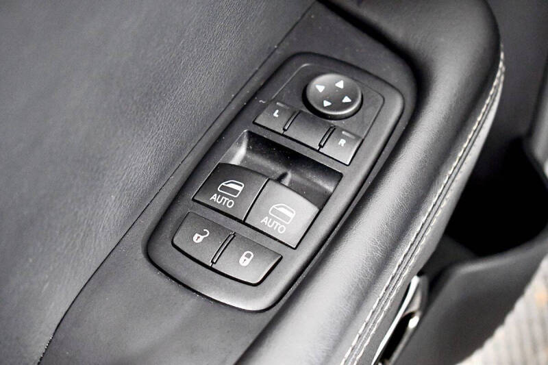 2015 Dodge Challenger SRT Hellcat