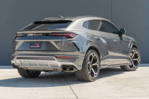2019 Lamborghini Urus