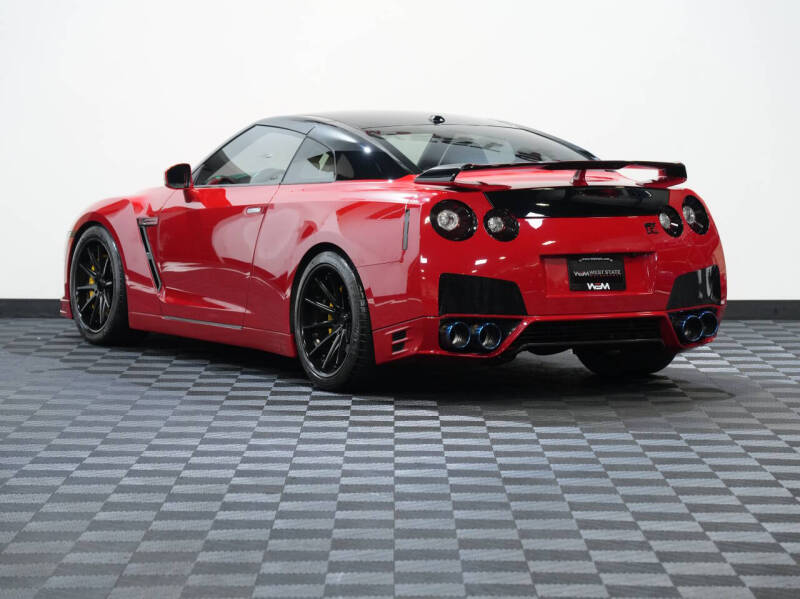 2012 Nissan GT-R Premium