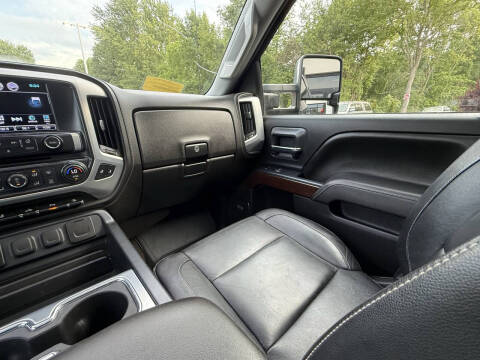 2017 GMC Sierra 2500HD SLT