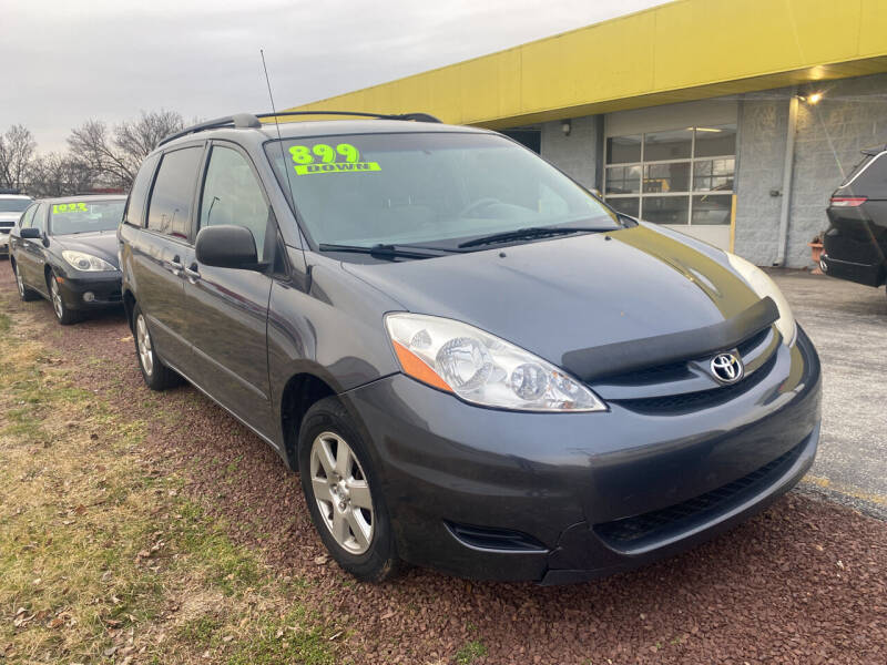 2008 Toyota Sienna for sale at McNamara Auto Sales - Kenneth Road Lot in York PA