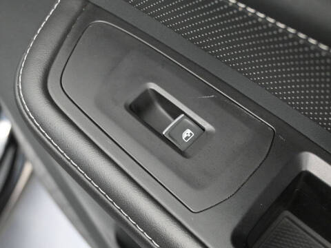 2024 Volkswagen Atlas Cross Sport SE 4Motion