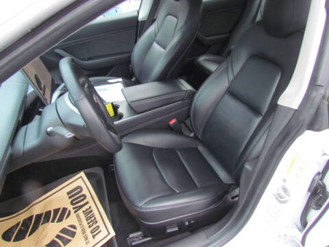 2019 Tesla Model 3 Performance