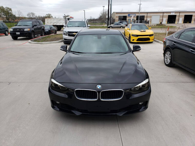 2013 BMW 3 Series for sale at Vision Auto Group in Sugar Land TX