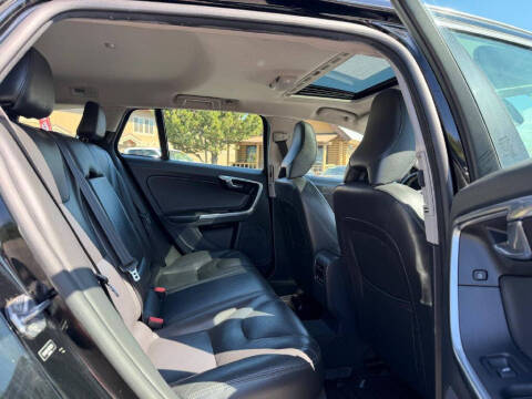 2017 Volvo V60 T5 Premier