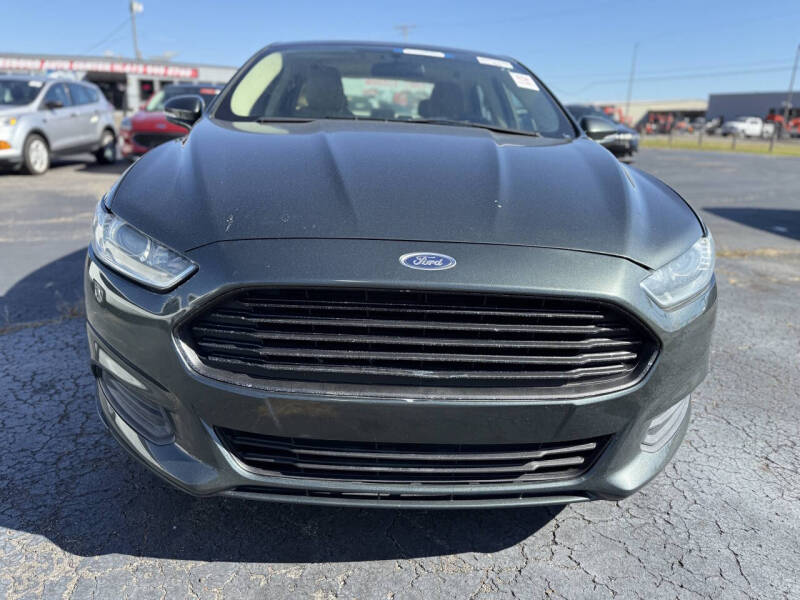2015 Ford Fusion SE