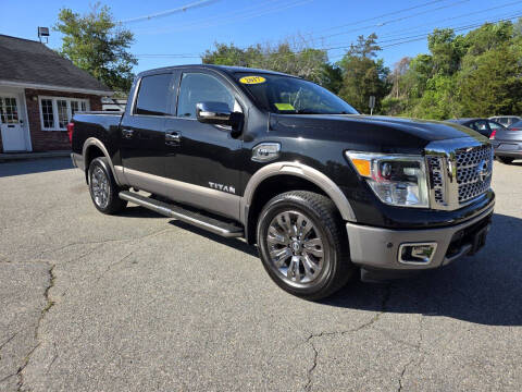 2017 Nissan Titan Platinum Reserve