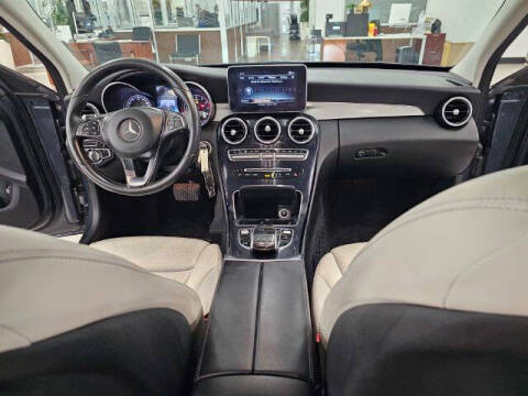 2016 Mercedes-Benz C-Class