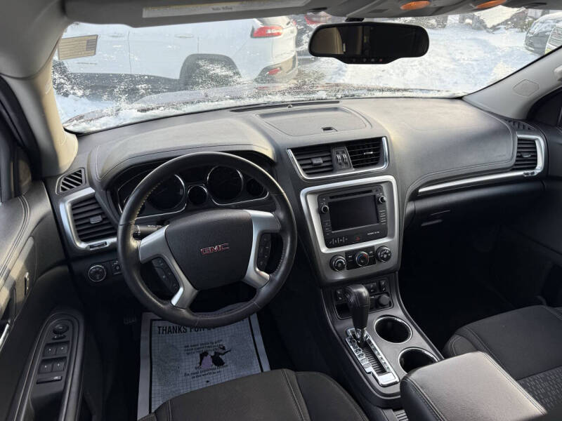 2016 GMC Acadia SLE-2