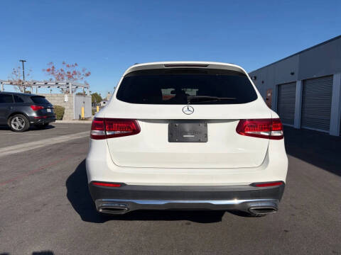 2017 Mercedes-Benz GLC GLC 300