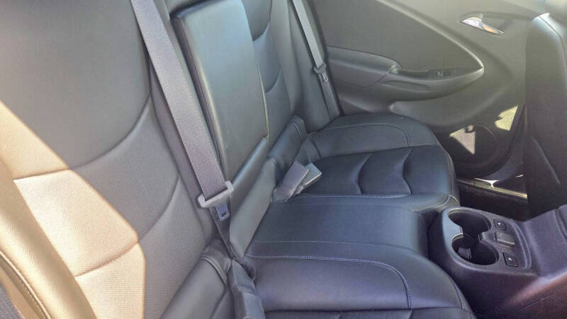 2018 Chevrolet Volt Premier - Photo 12