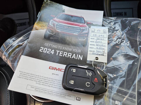 2024 GMC Terrain SLT