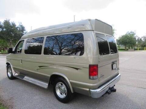 2014 Ford E-Series E-150