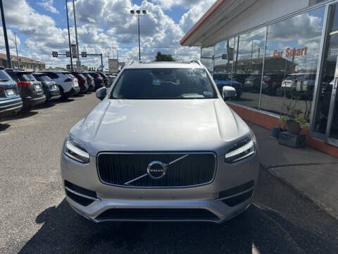 2016 Volvo XC90 T6 Momentum