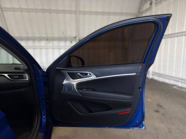 2021 Genesis G70