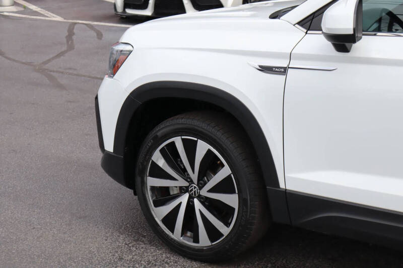 2024 Volkswagen Taos SE