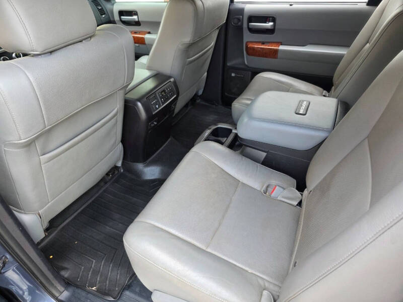 2019 Toyota Sequoia Platinum