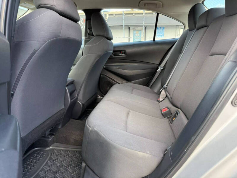 2022 Toyota Corolla LE