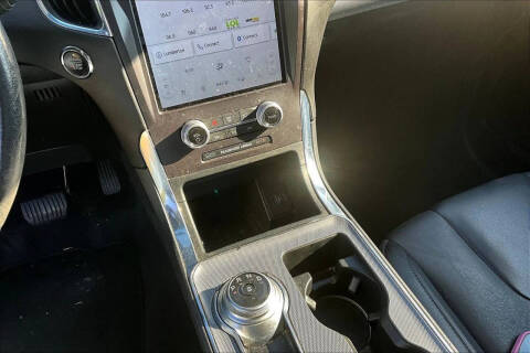 2021 Ford Edge Titanium