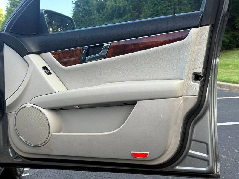 2010 Mercedes-Benz C-Class