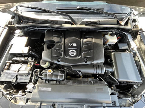 2017 Nissan Armada Platinum