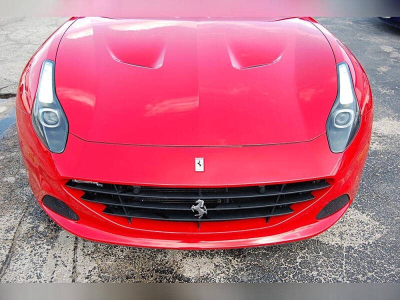 2016 Ferrari California T
