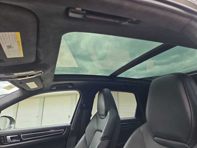 2021 Porsche Cayenne GTS