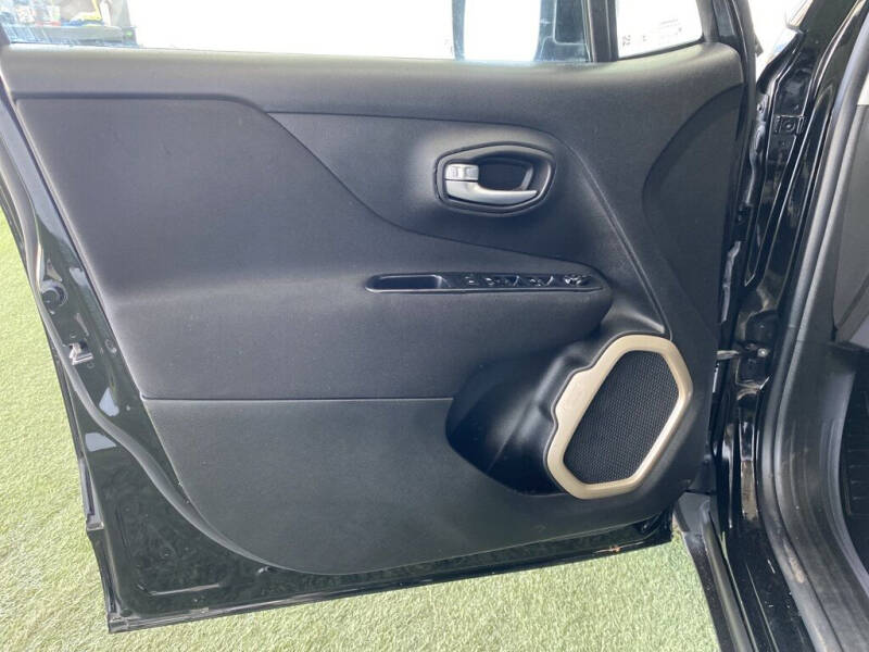 2017 Jeep Renegade Latitude