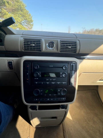 2004 Mercury Monterey Convenience
