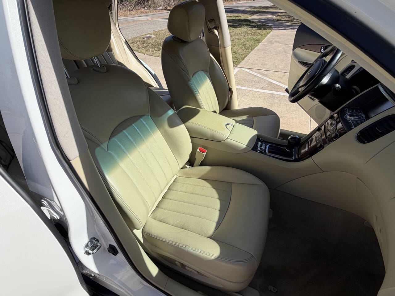 Used Car 2017 Infiniti Qx50  Base Awd 4dr Crossover For Sale Under $15,000 In Austin, Texas