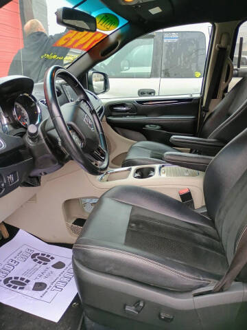 2017 Dodge Grand Caravan SXT