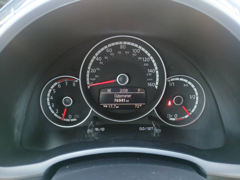 2014 Volkswagen Beetle Convertible R-Line PZEV