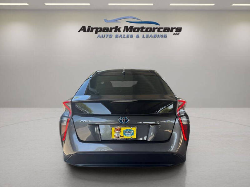 2017 Toyota Prius Two