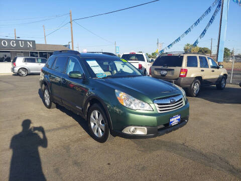 2010 Subaru Outback for sale at Shogun Auto Center in Hanford CA