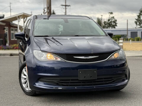 2017 Chrysler Pacifica Touring
