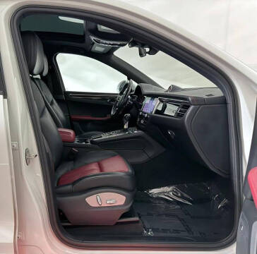 2021 Porsche Macan