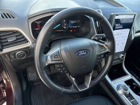 2022 Ford Edge