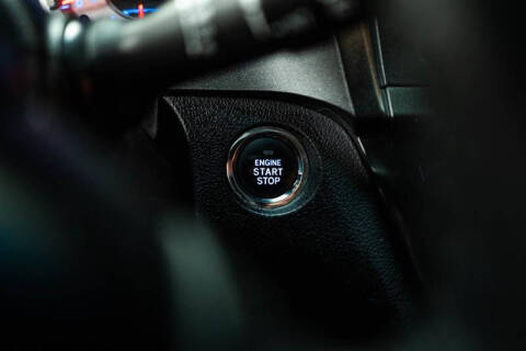 2017 Toyota Sienna SE Premium 8-Passenger