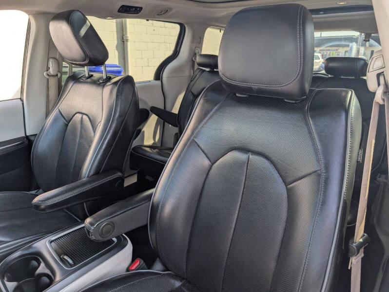 2020 Chrysler Pacifica Limited