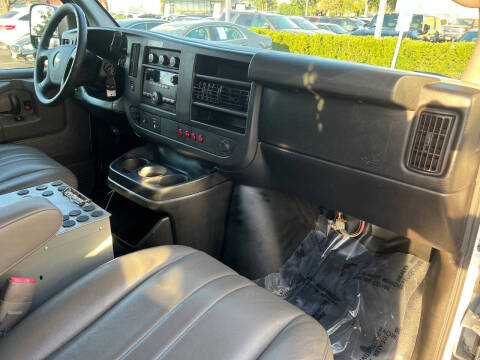 2014 Chevrolet Express 2500