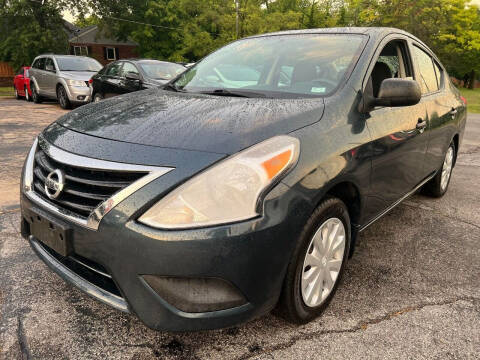 2015 Nissan Versa for sale at K & B AUTO SALES LLC in Saint Louis MO