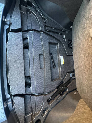 2021 Toyota Prius LE