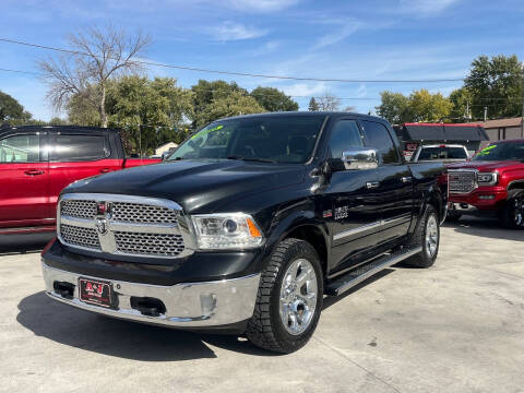 2017 RAM 1500 Laramie