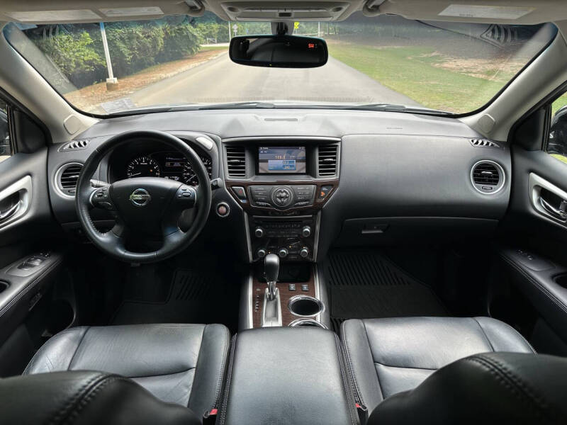 2014 Nissan Pathfinder SL