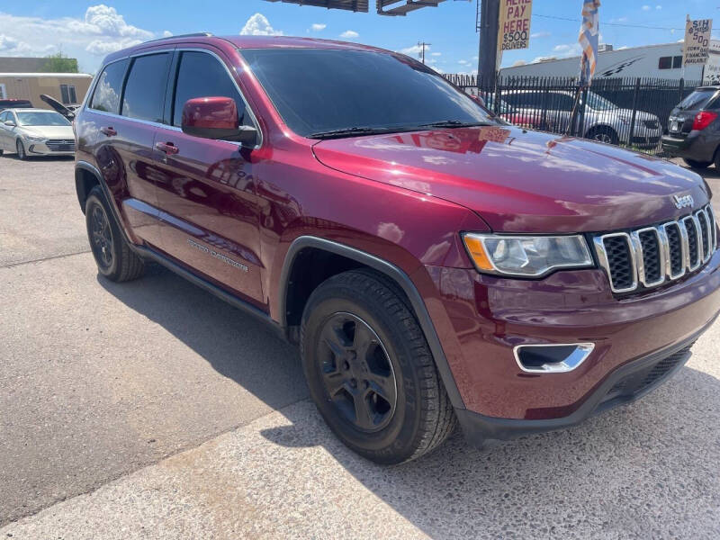 2017 Jeep Grand Cherokee Laredo