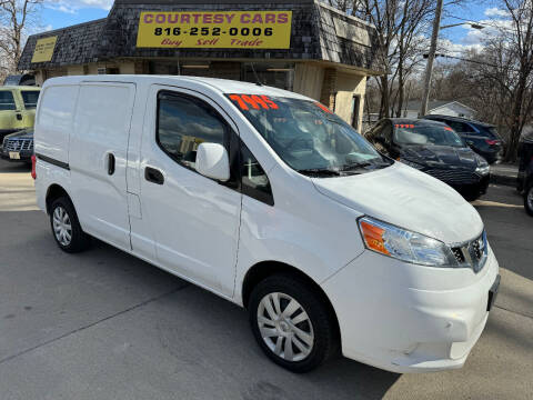 2014 Nissan NV200 for sale at Courtesy Cars in Independence MO