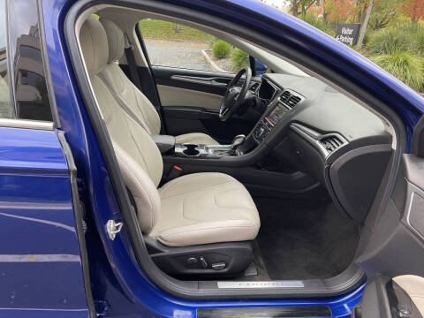 2015 Ford Fusion Energi Titanium